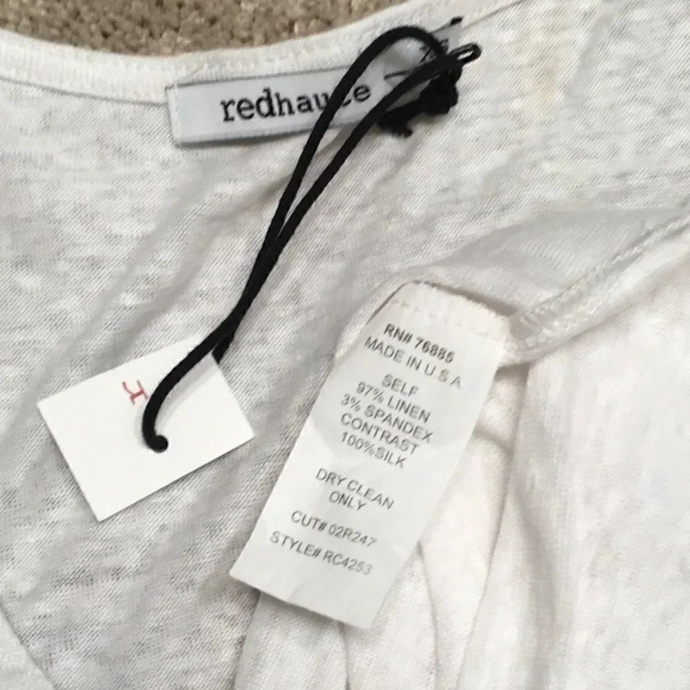 New. Linen/silk top. - Picture 5 of 5